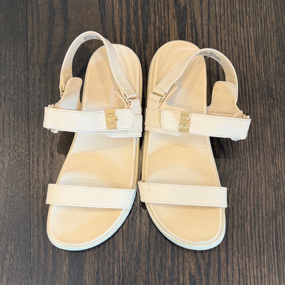 Steve Madden Cream Sandals with Gold Accents